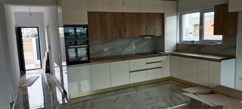 Berceni, proprietar, comision 0%, la intrare in comuna, vila 4 camere,